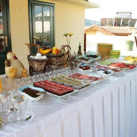 Caretta Caretta Отель Дальян