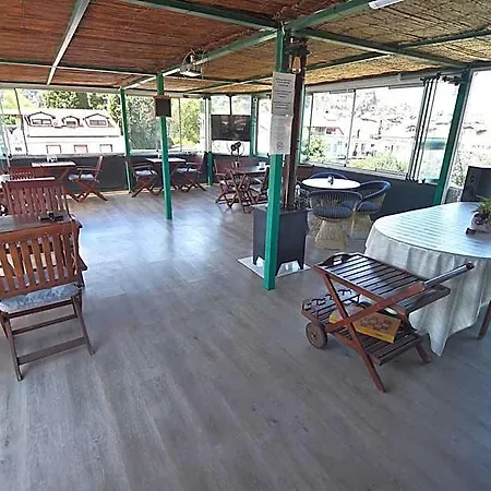 Hotel Caretta Caretta 2*